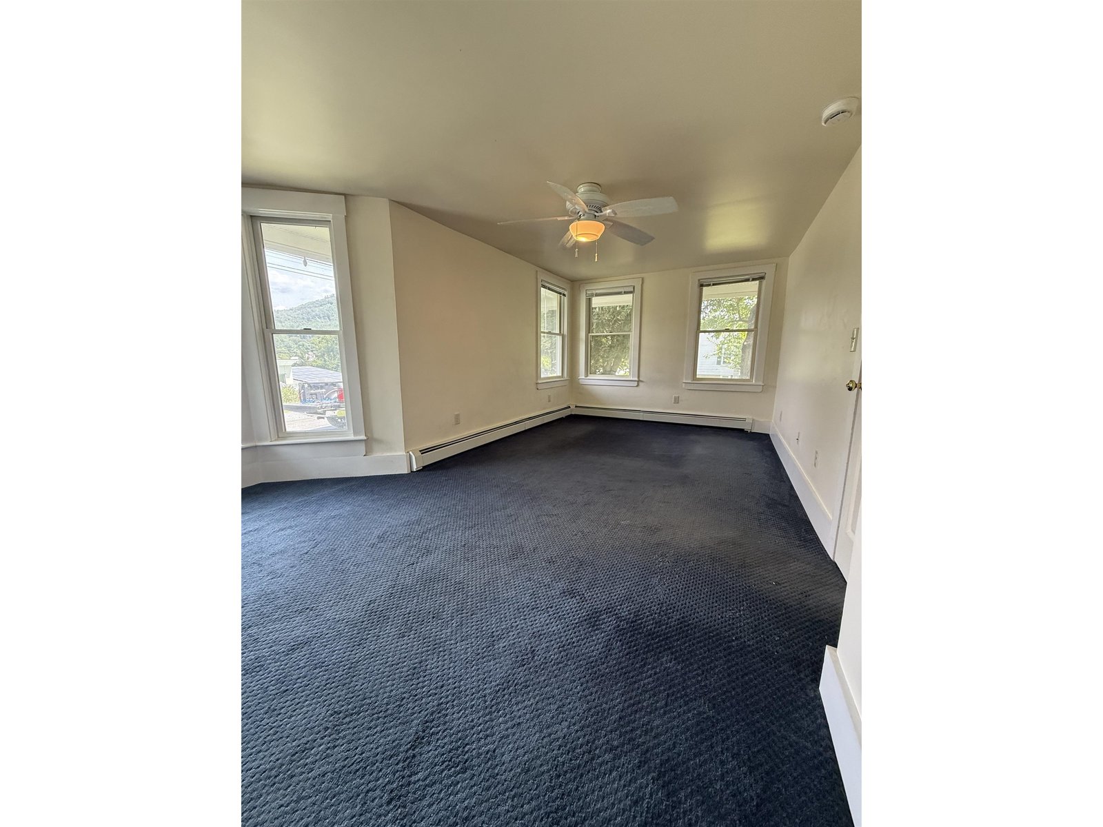 185 North Windsor Street