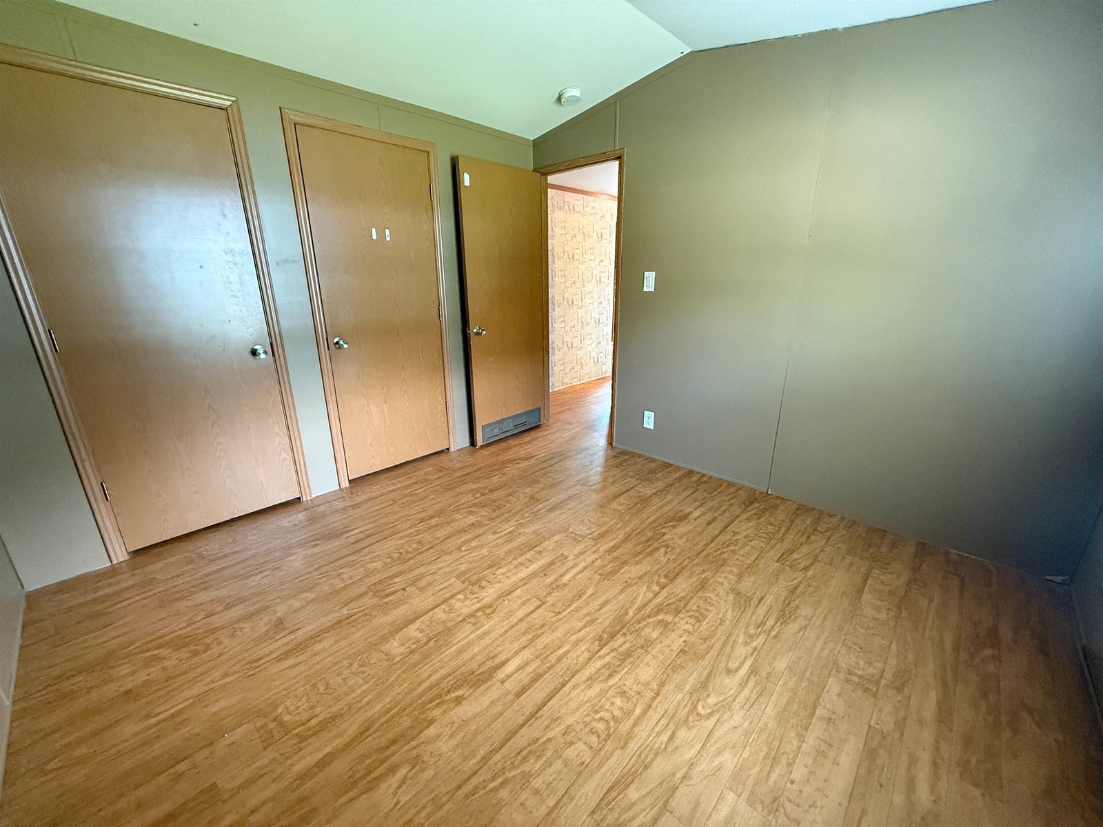 185 Riverbend Way