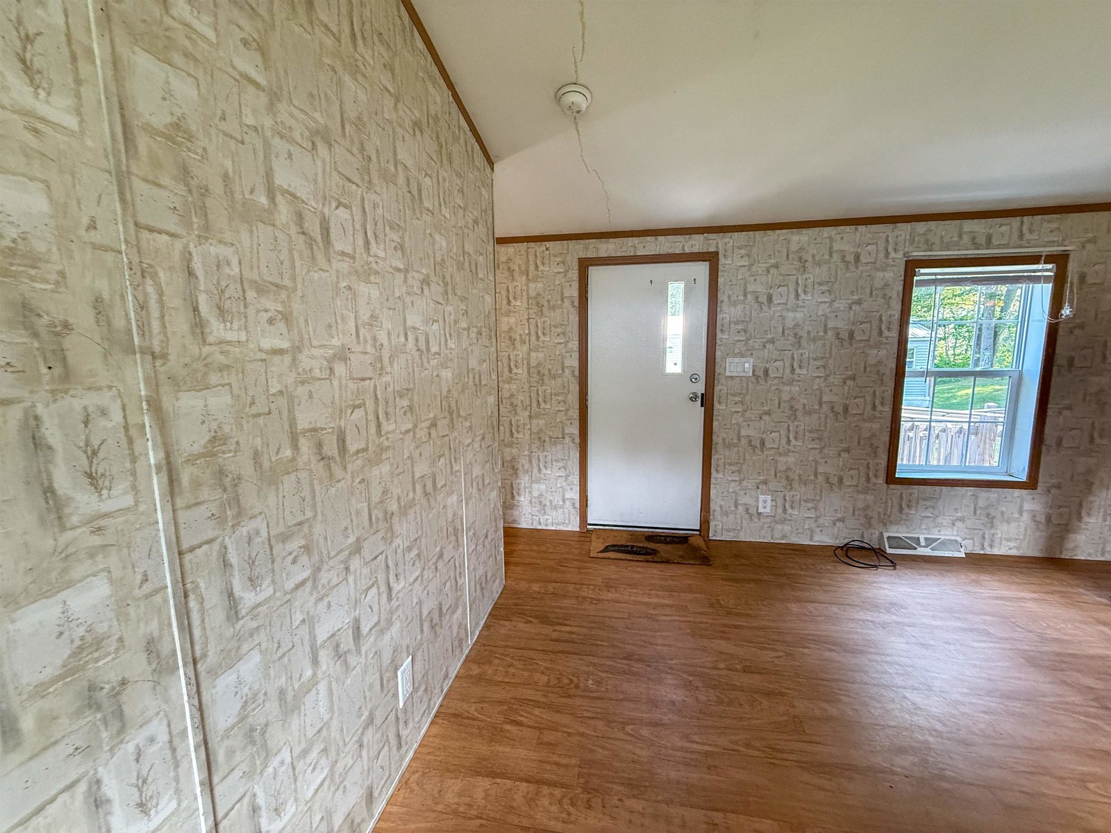 185 Riverbend Way