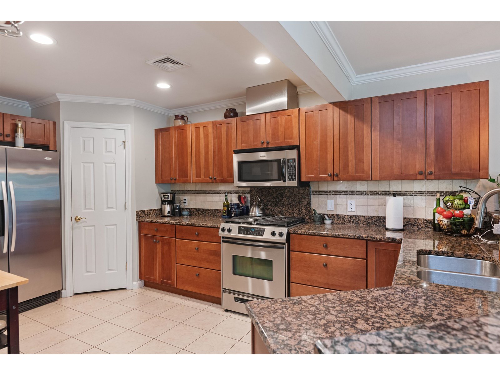 186 Hummingbird Lane