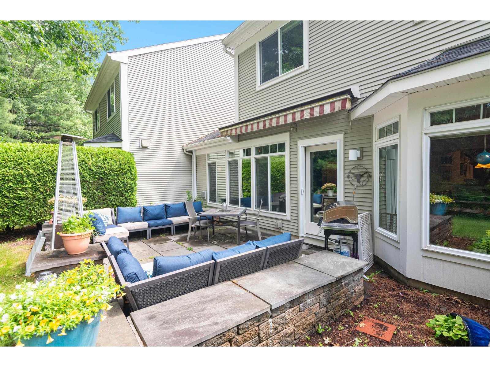 186 Hummingbird Lane