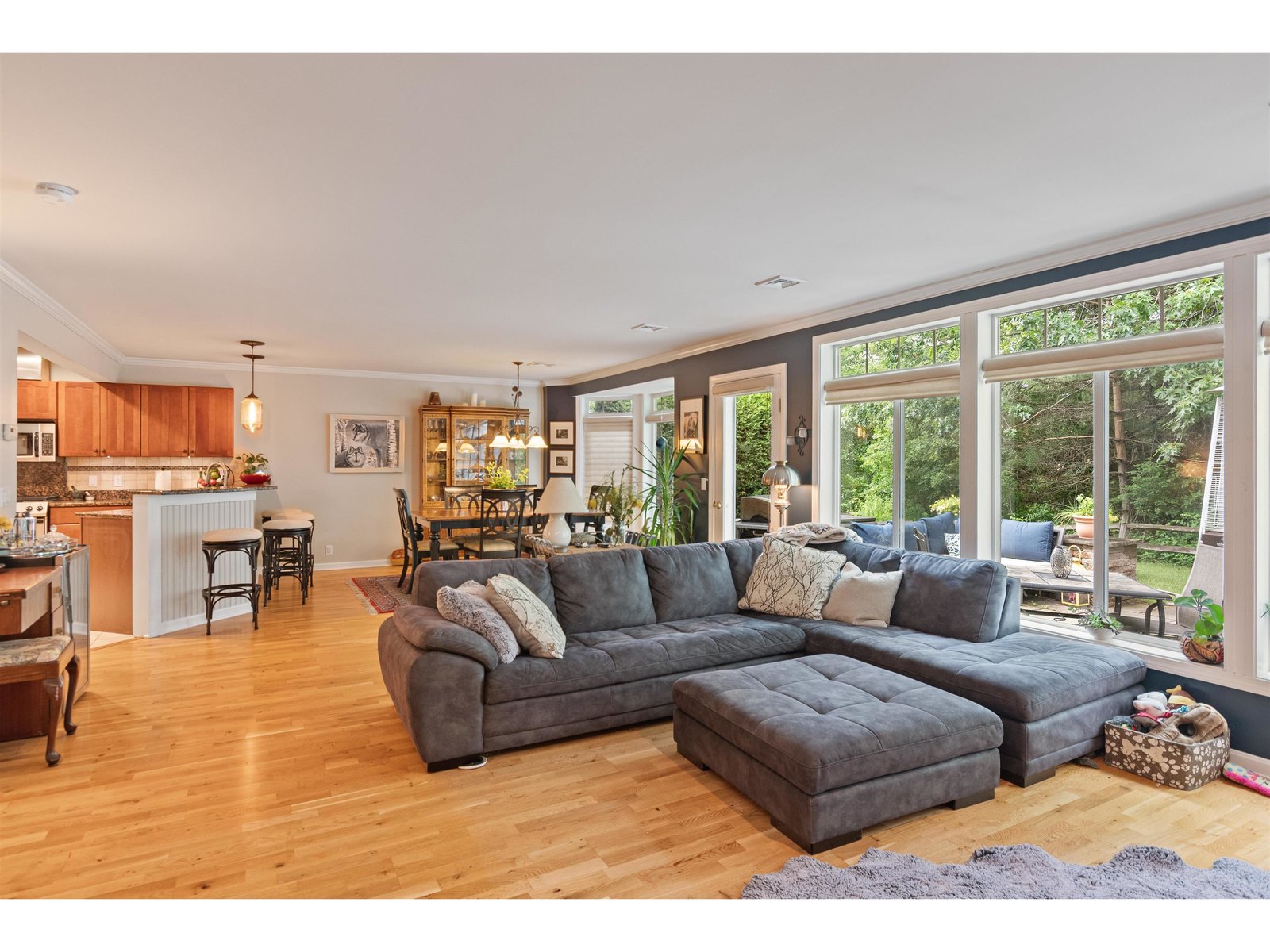 186 Hummingbird Lane