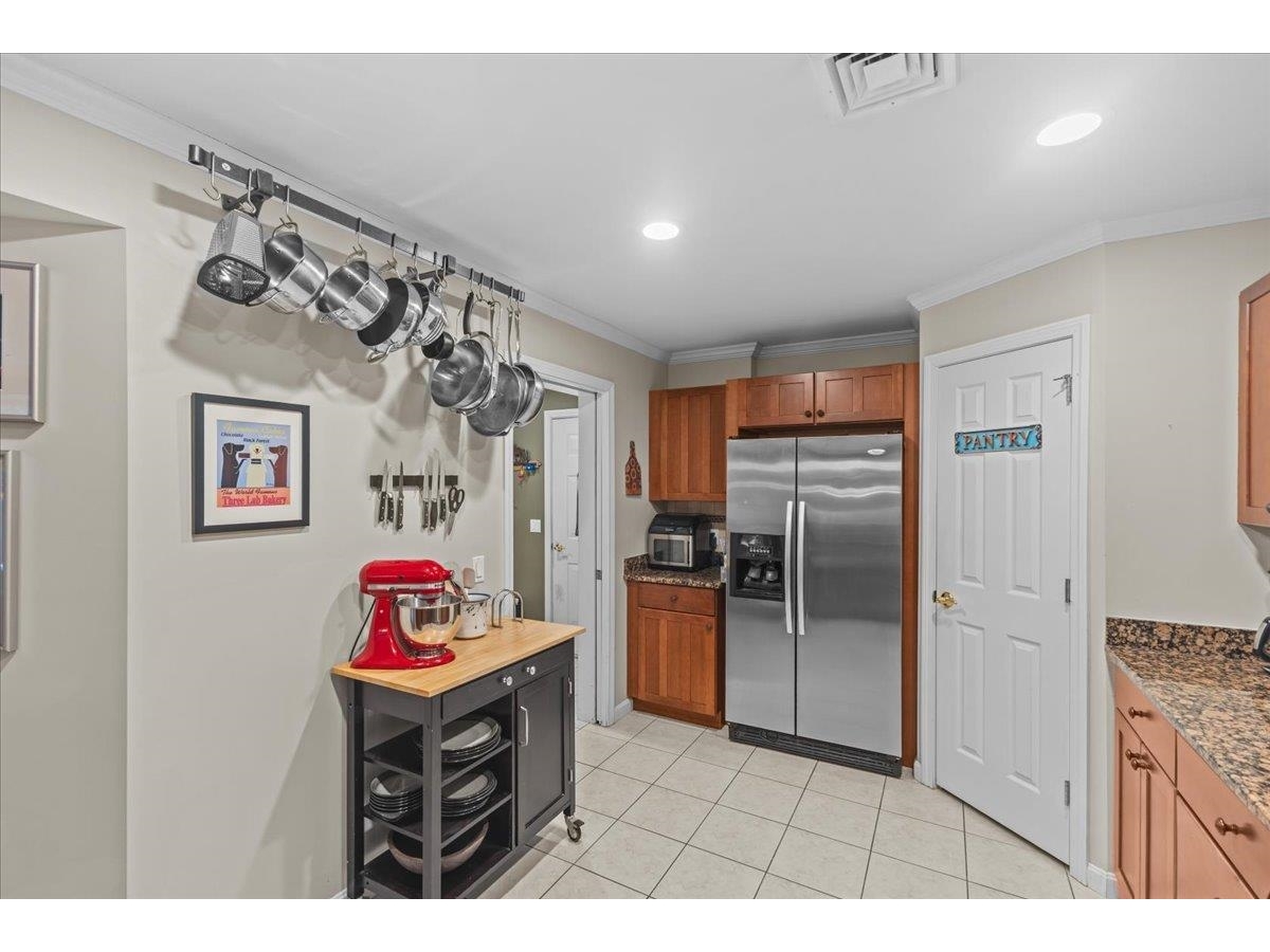 186 Hummingbird Lane