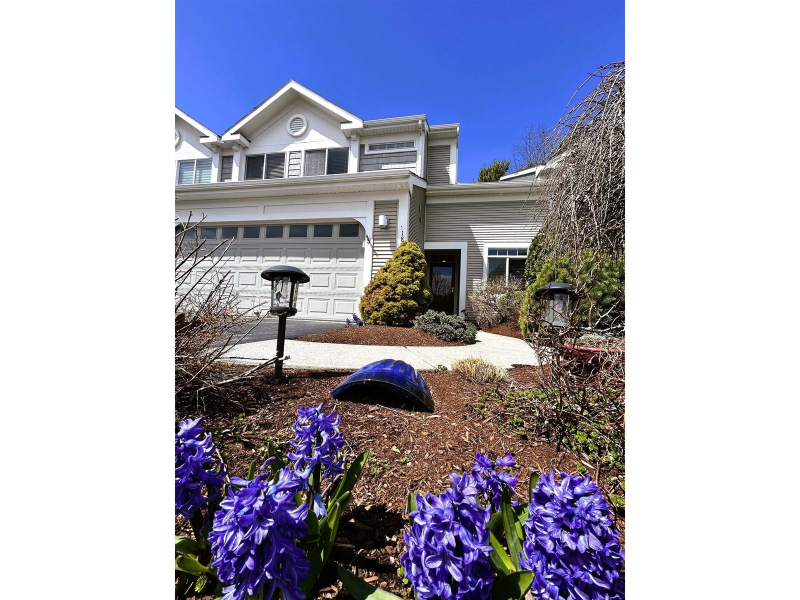 186 Hummingbird Lane