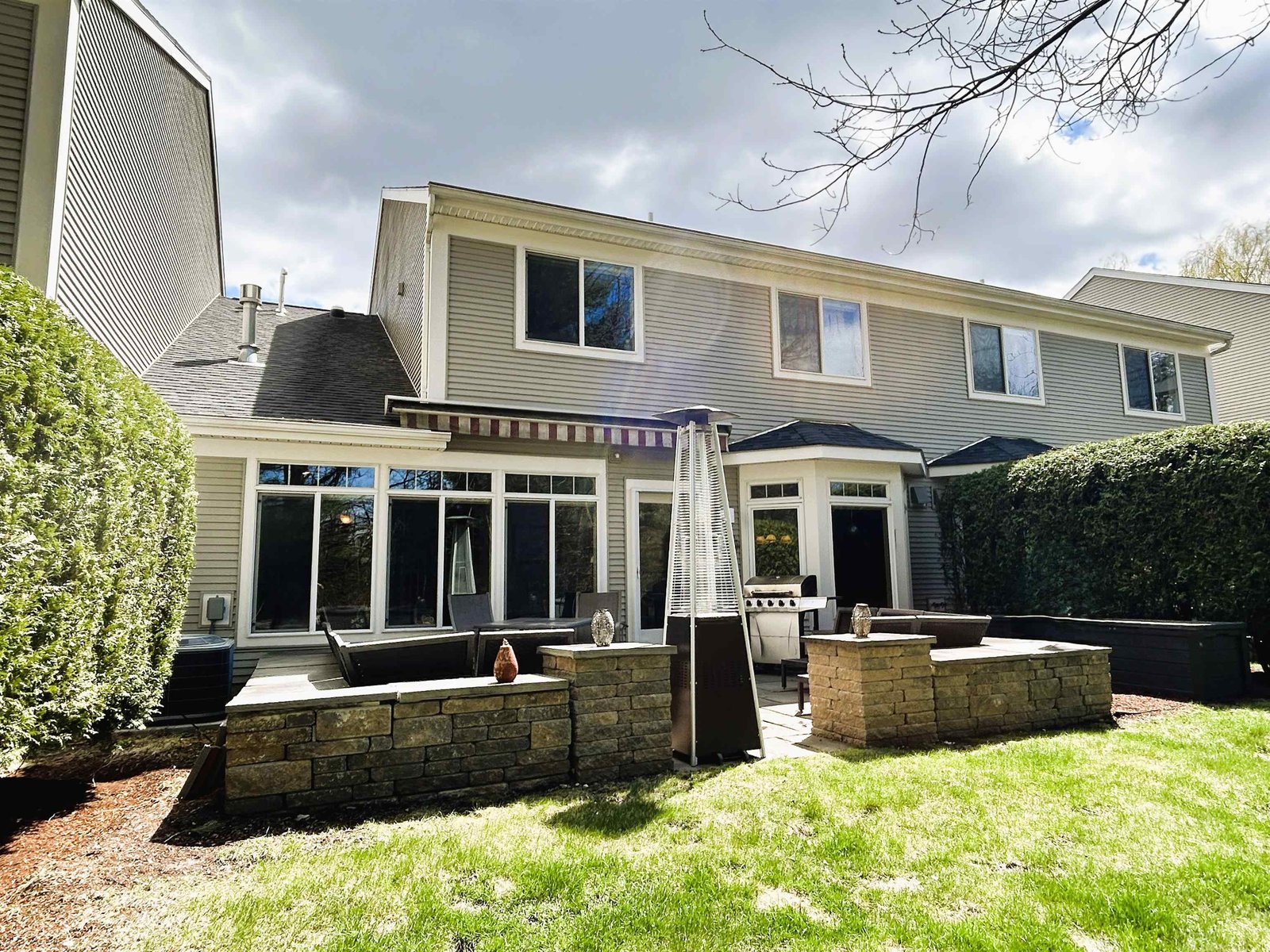 186 Hummingbird Lane