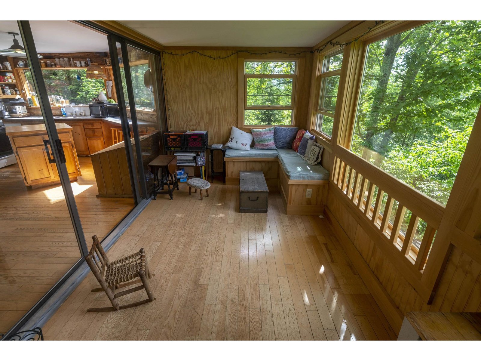 186 MacKenzie Road