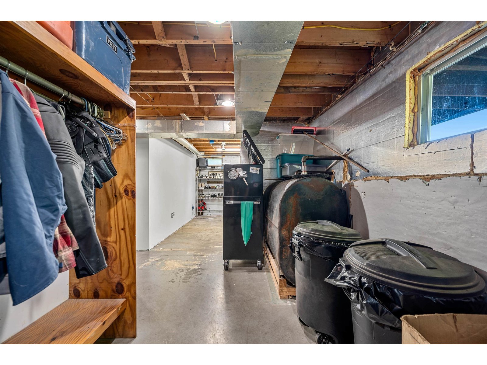 1867 Brookfield Road