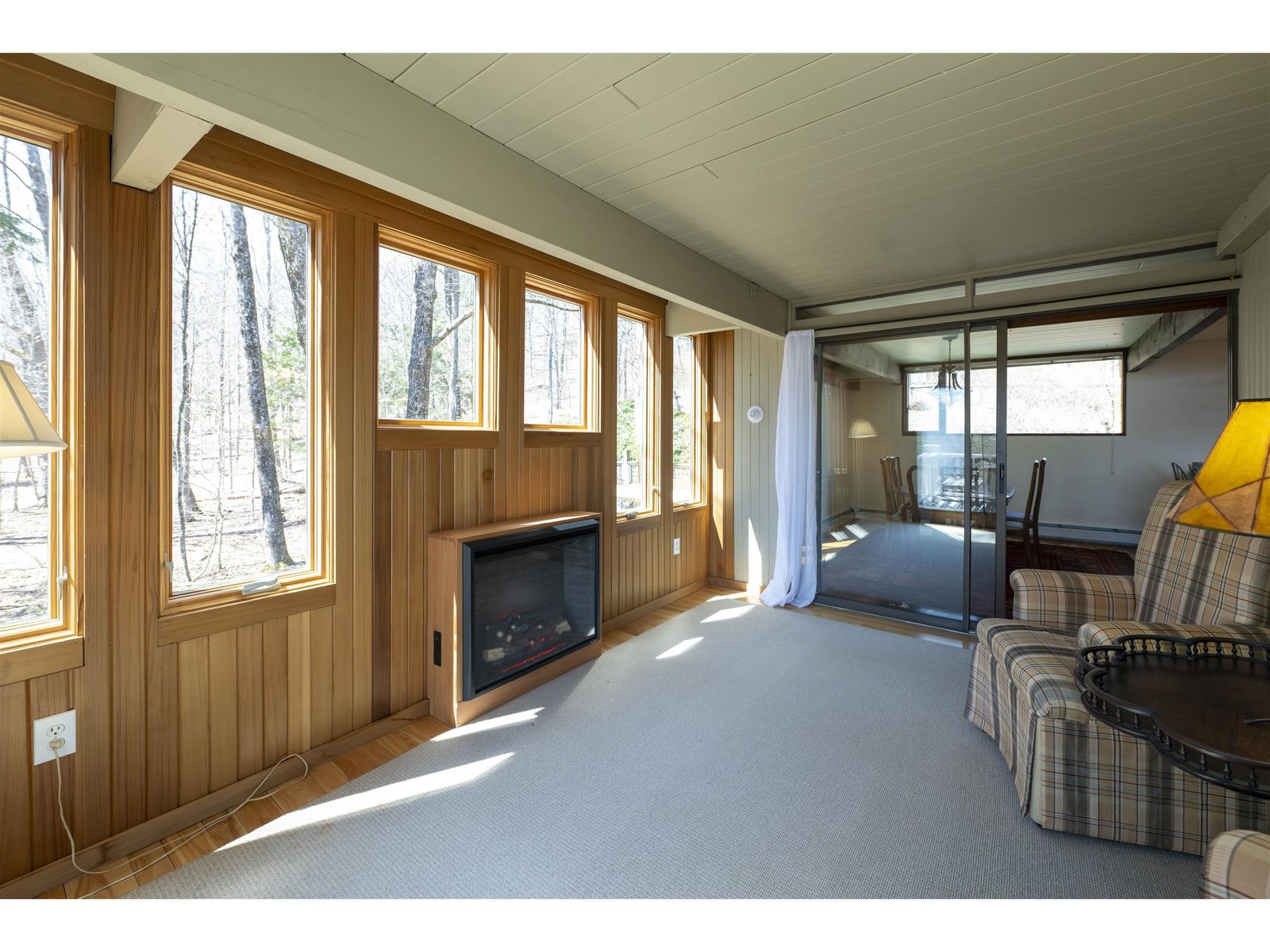 1877 Willard Road