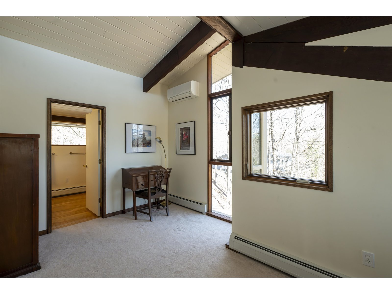 1877 Willard Road