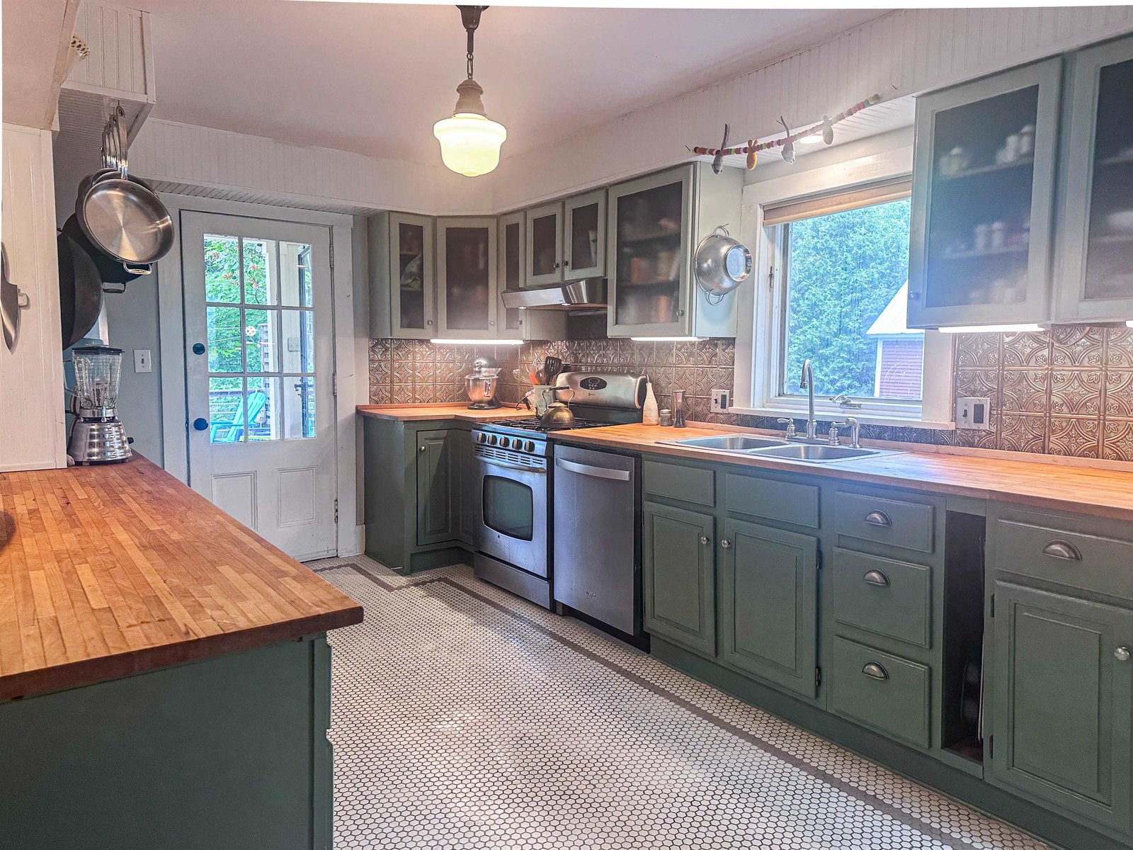Kitchen- NEW paint color