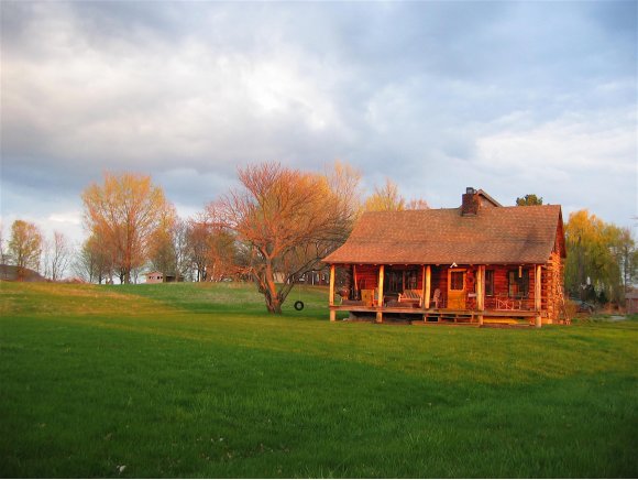 188 Holmes Rd