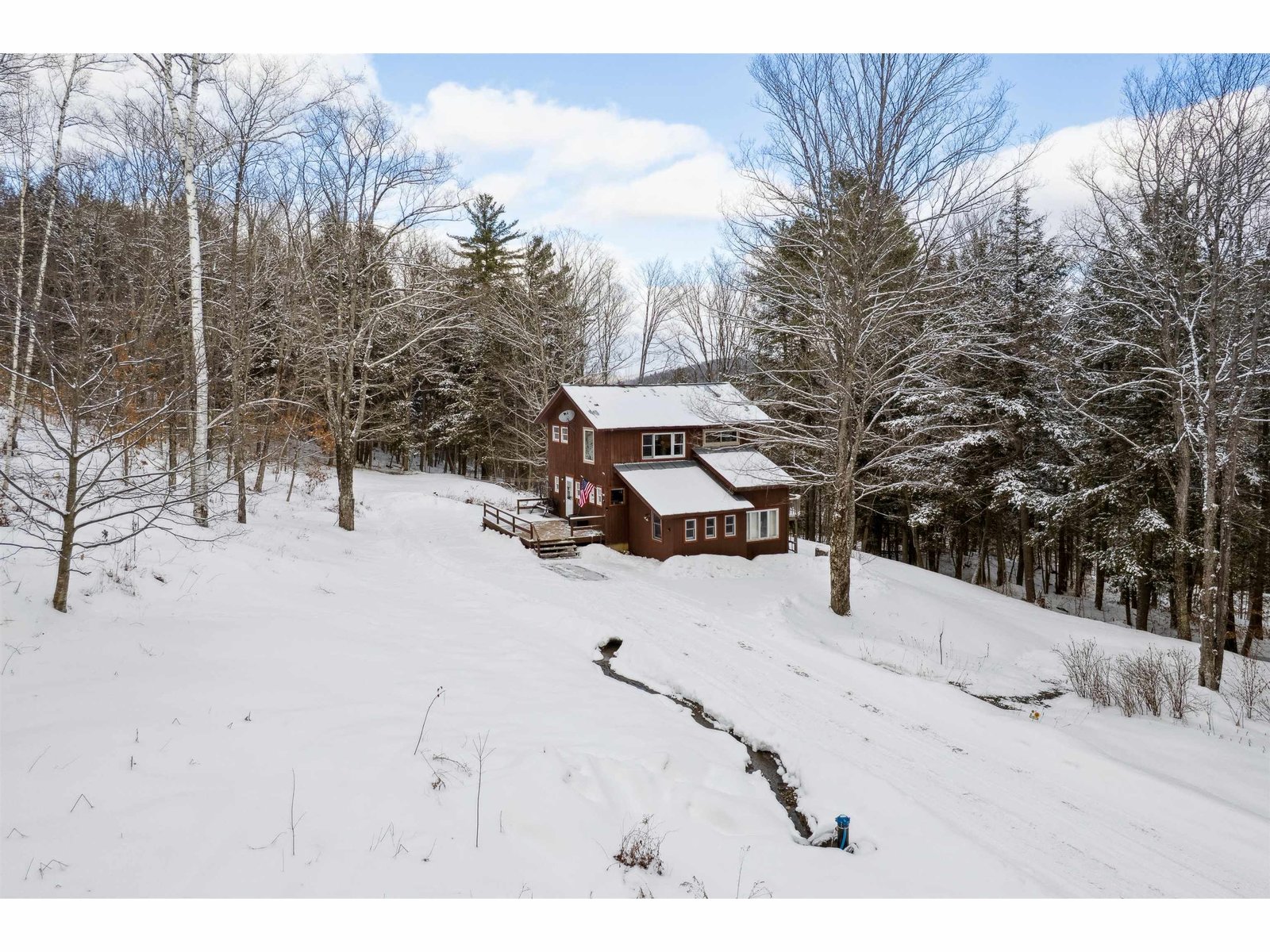 188 Turnpike Road, Strafford