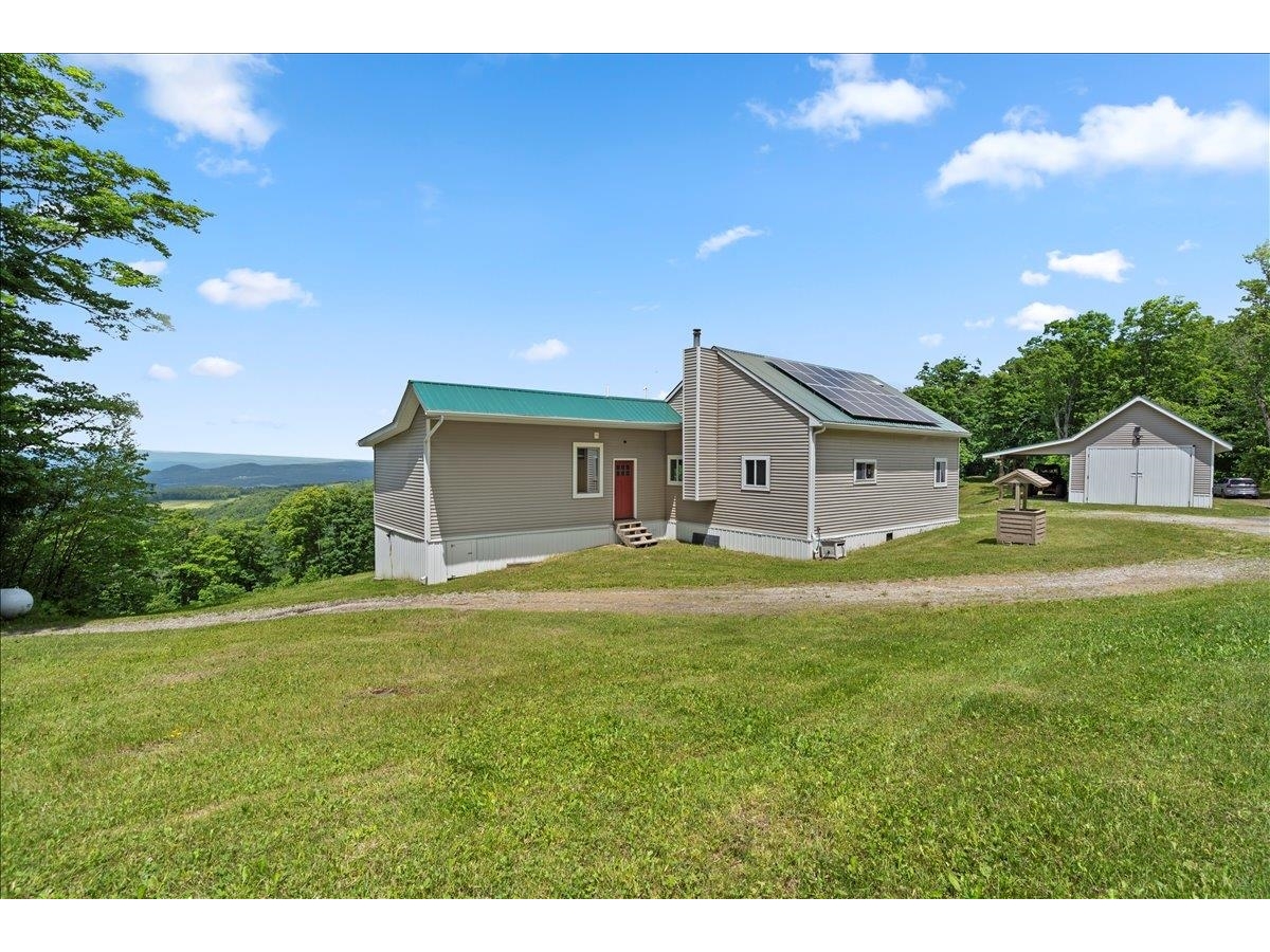 1882 Woodchuck Hollow Road
