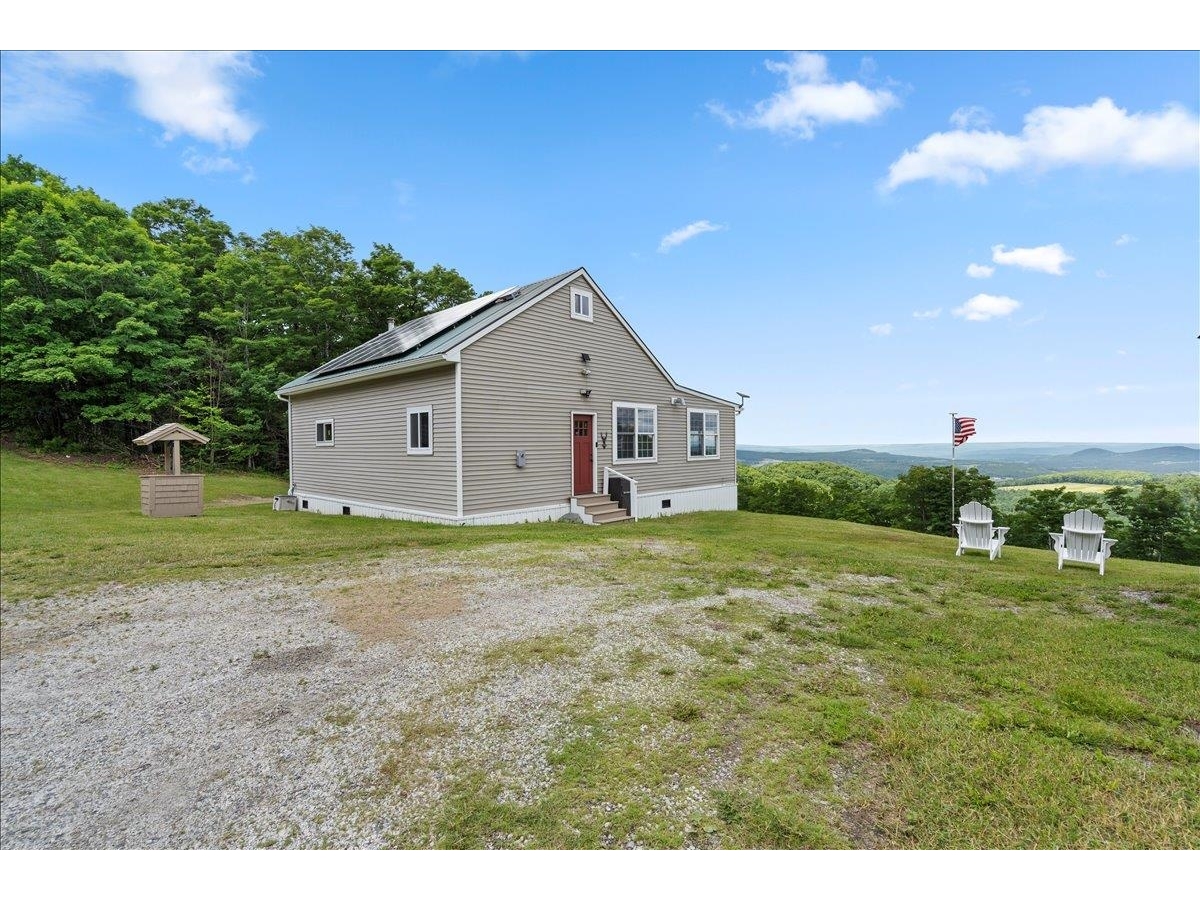 1882 Woodchuck Hollow Road