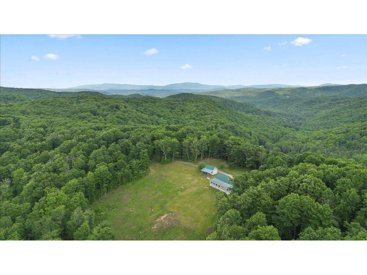1882 Woodchuck Hollow Road