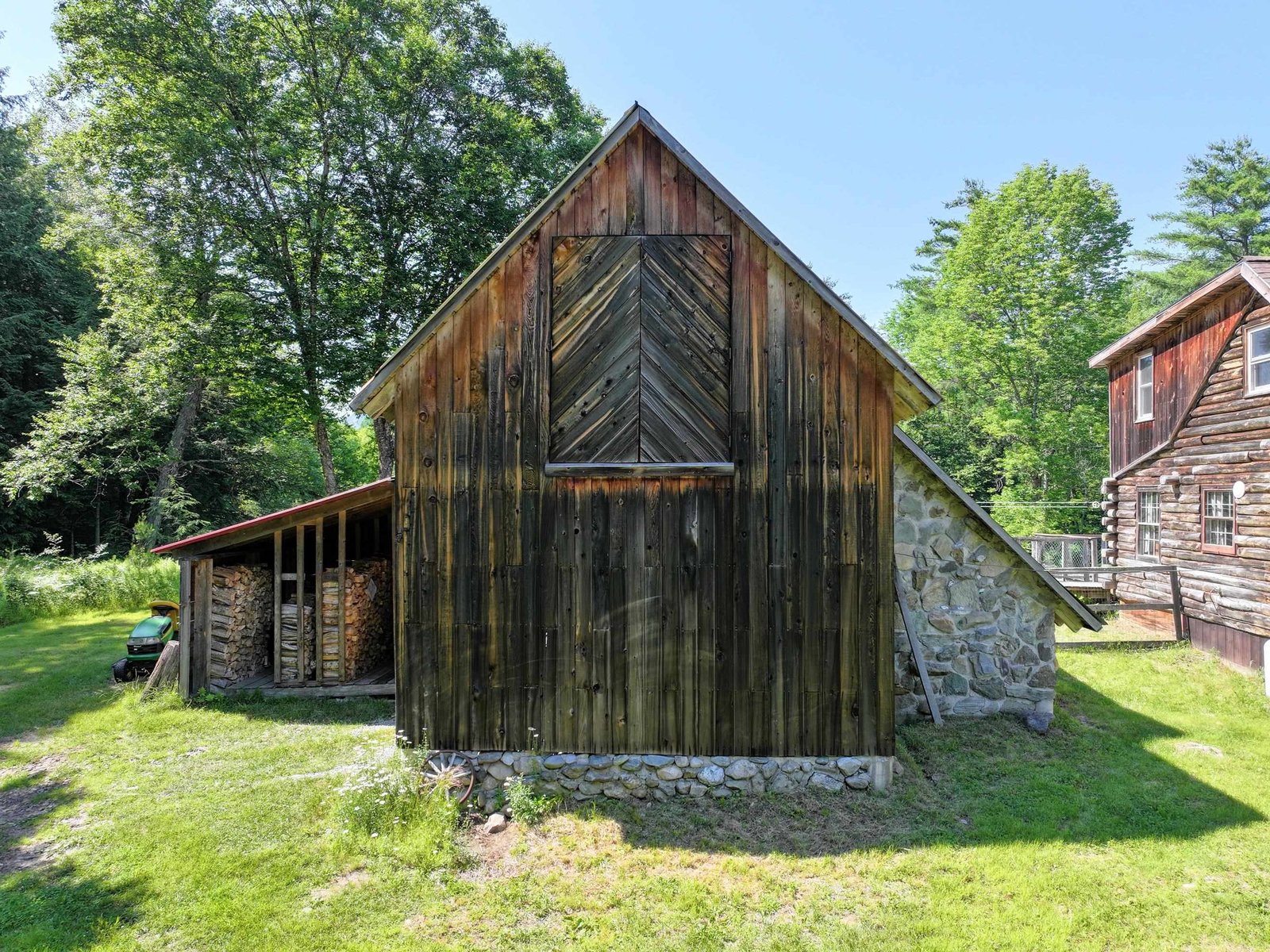 1883 West River Road