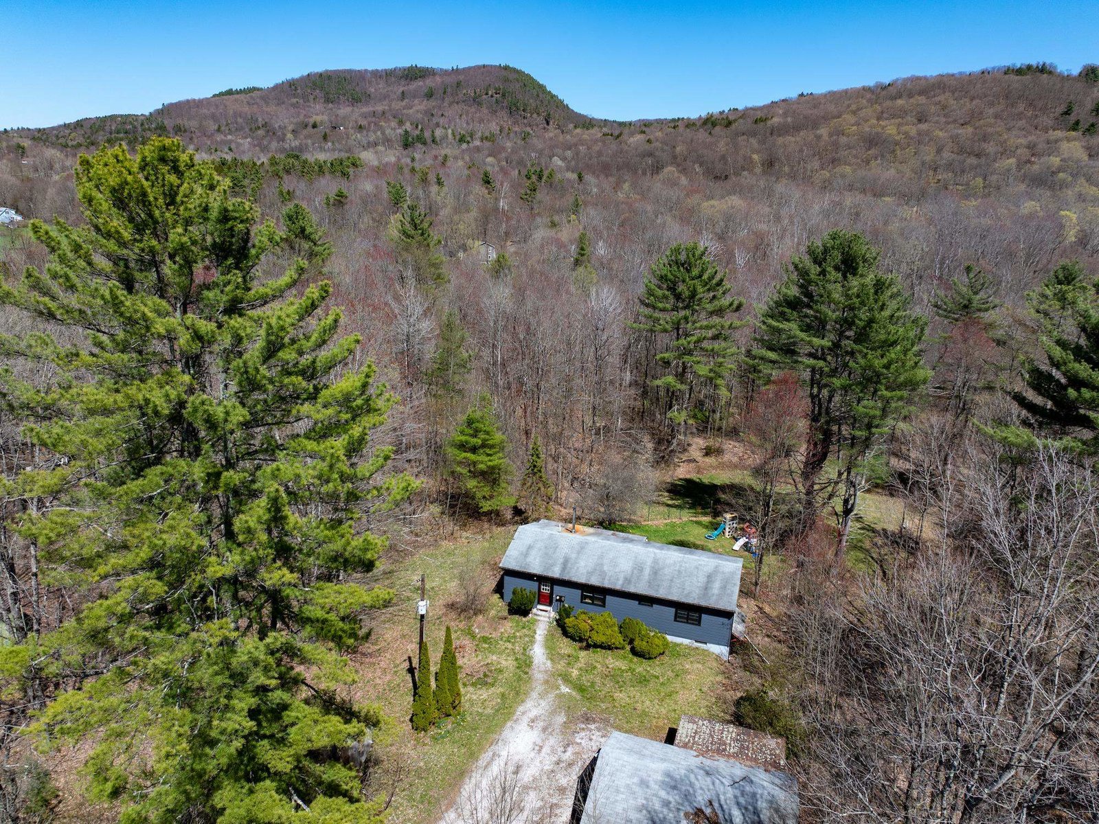 1884 North Road