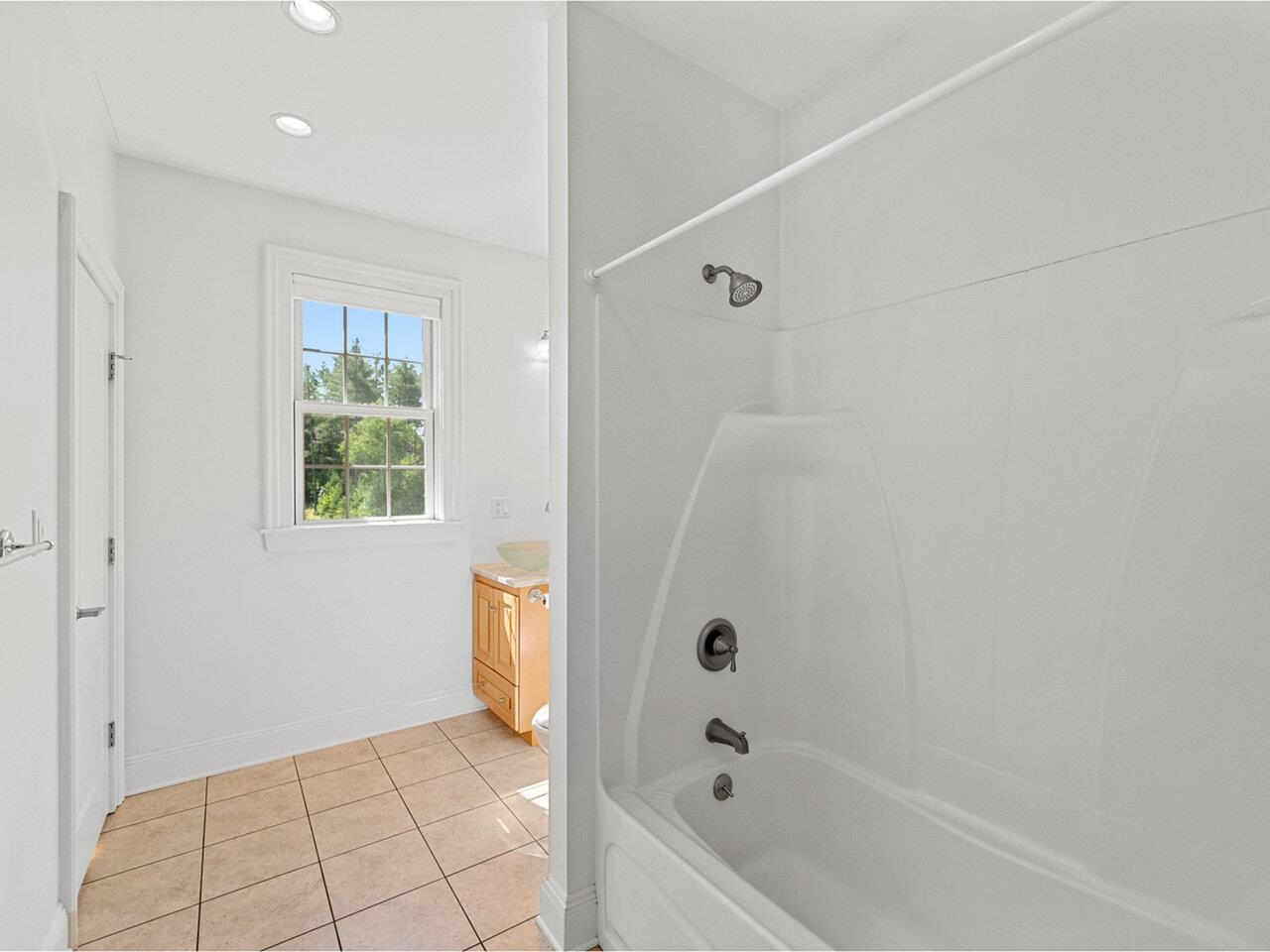 Full Bath