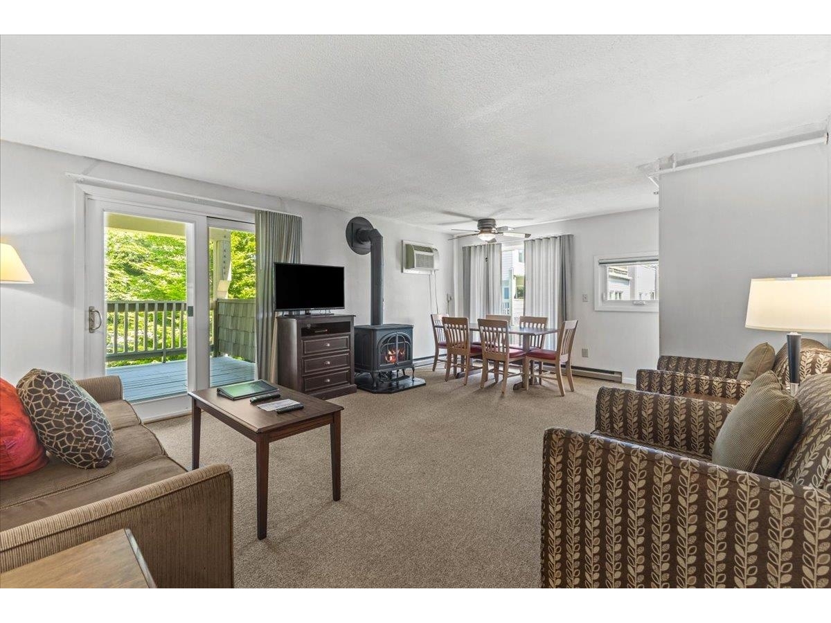 189 Mountainside Drive, Unit B201