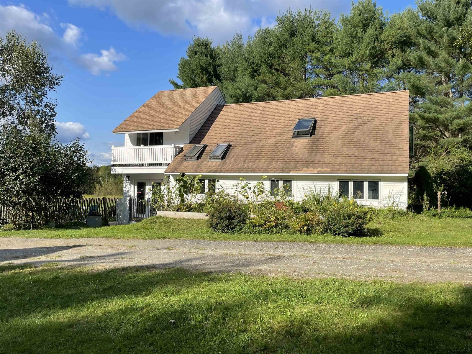 1890 Crosstown Road