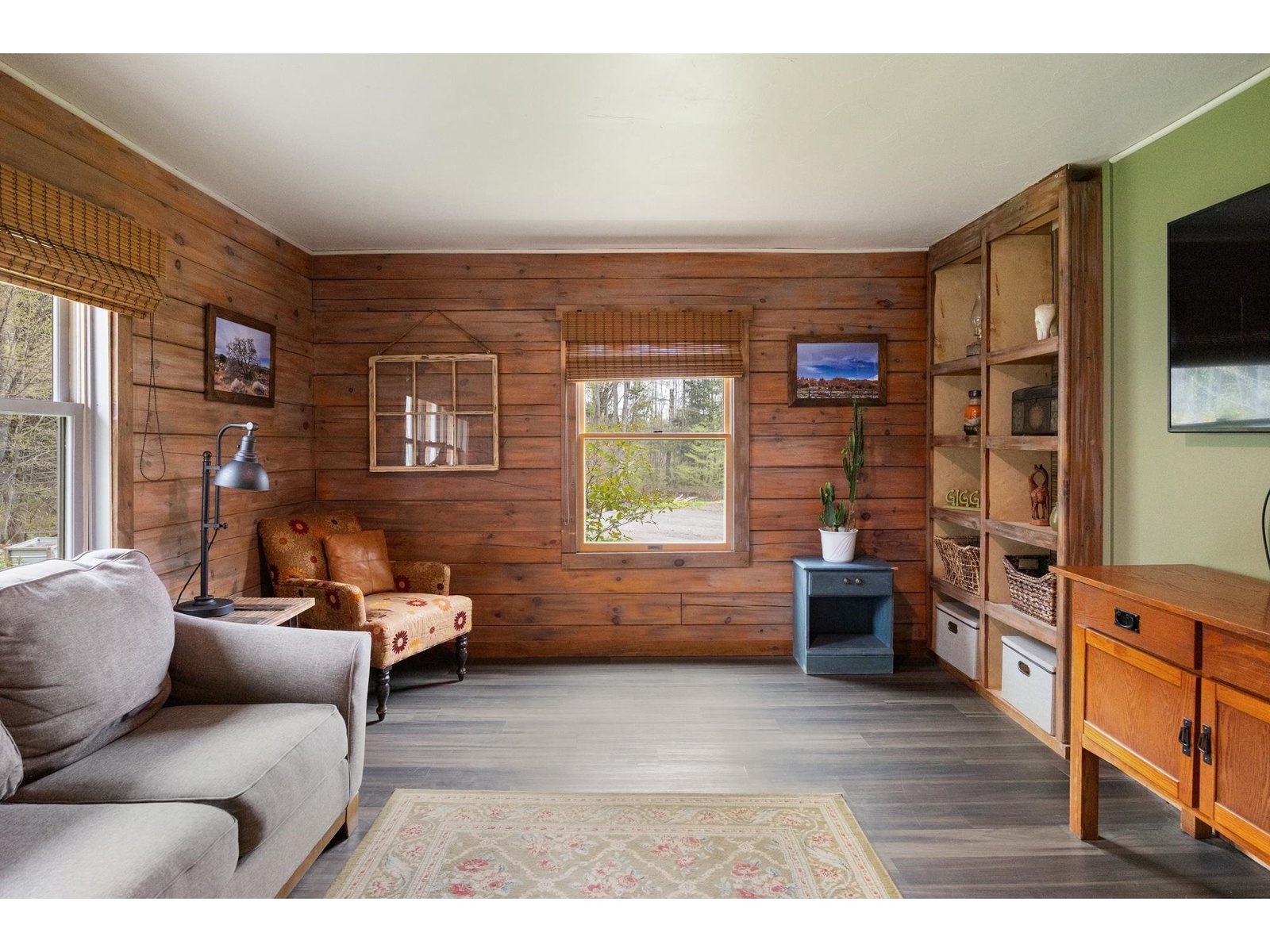 1899 Rousseau Road