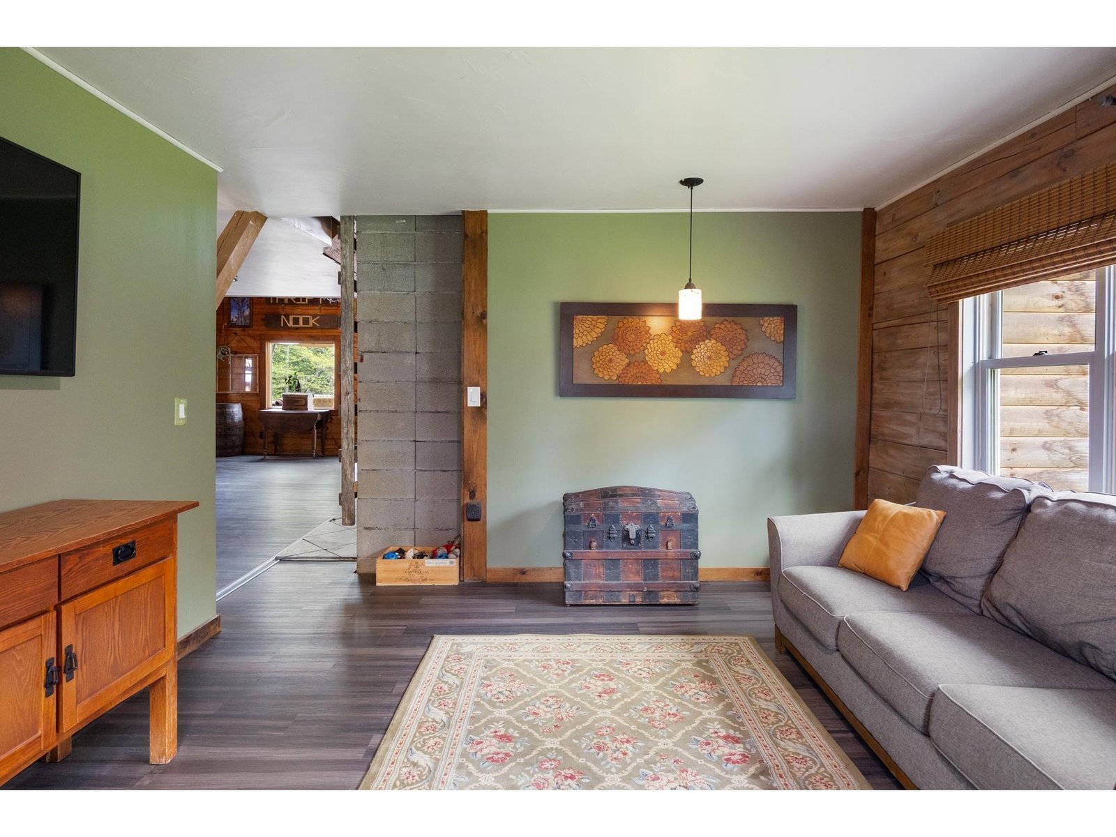 1899 Rousseau Road