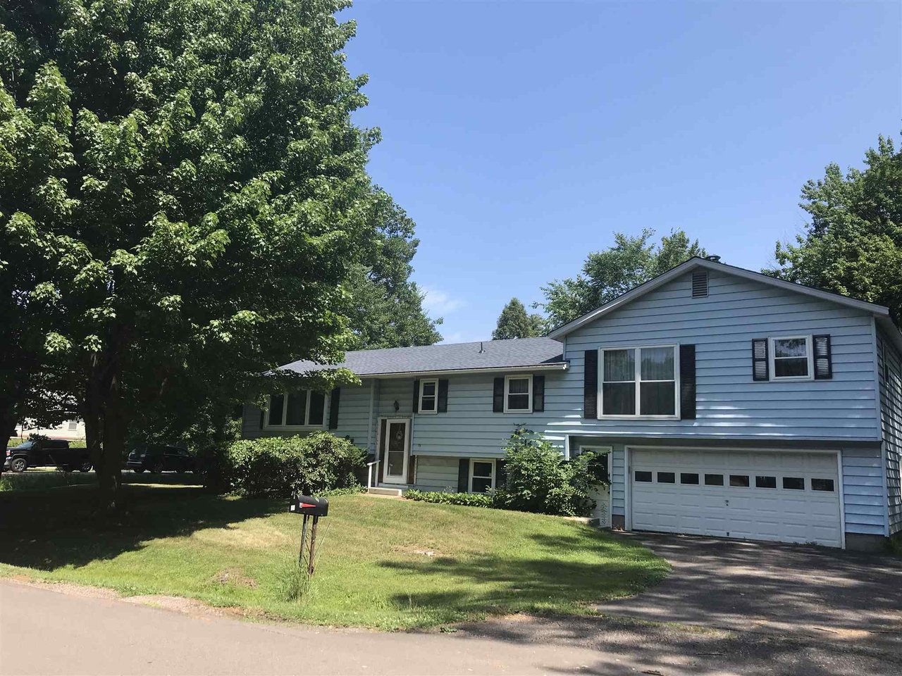 19 Birch Drive