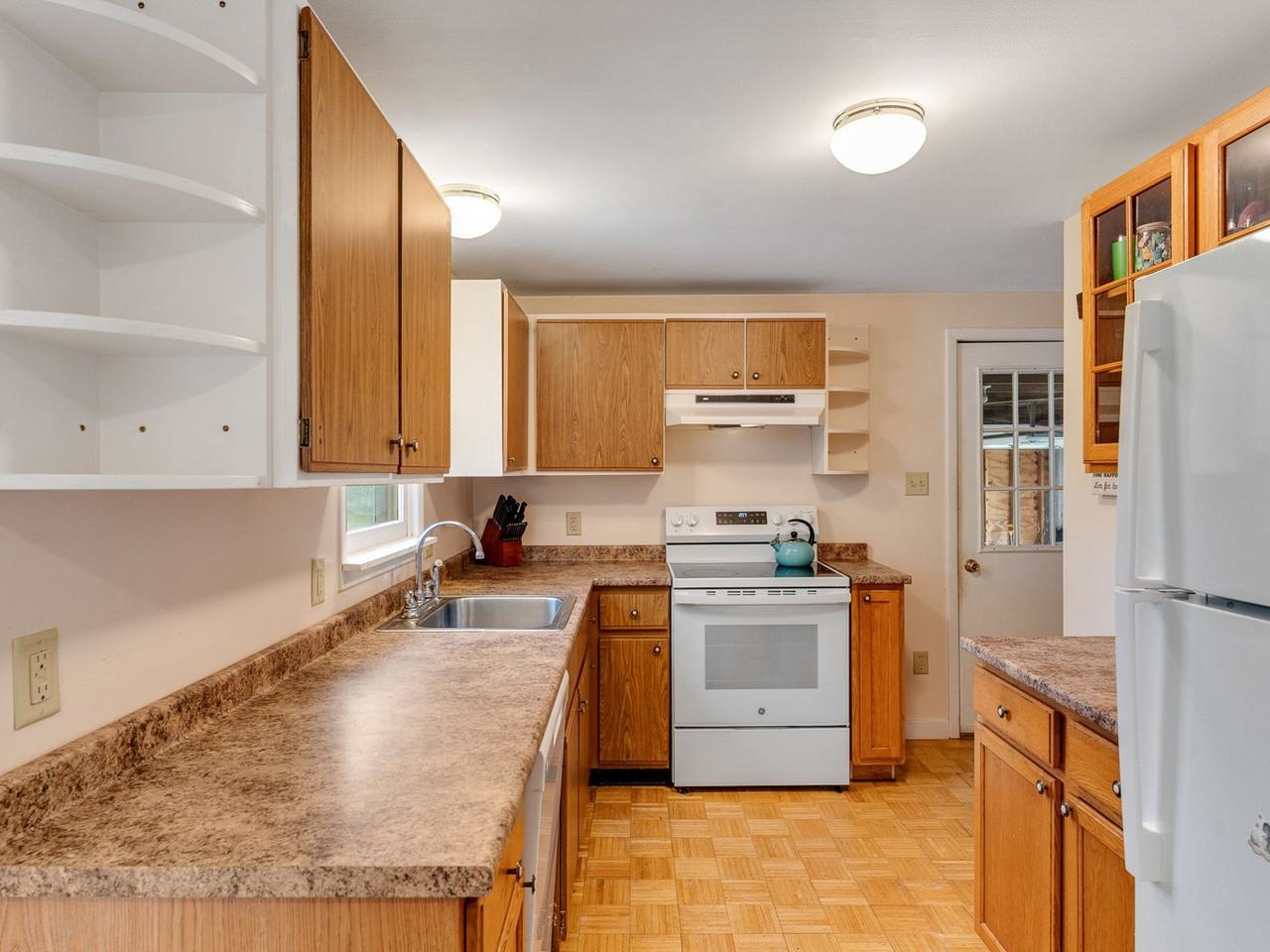 19 Brookside Drive