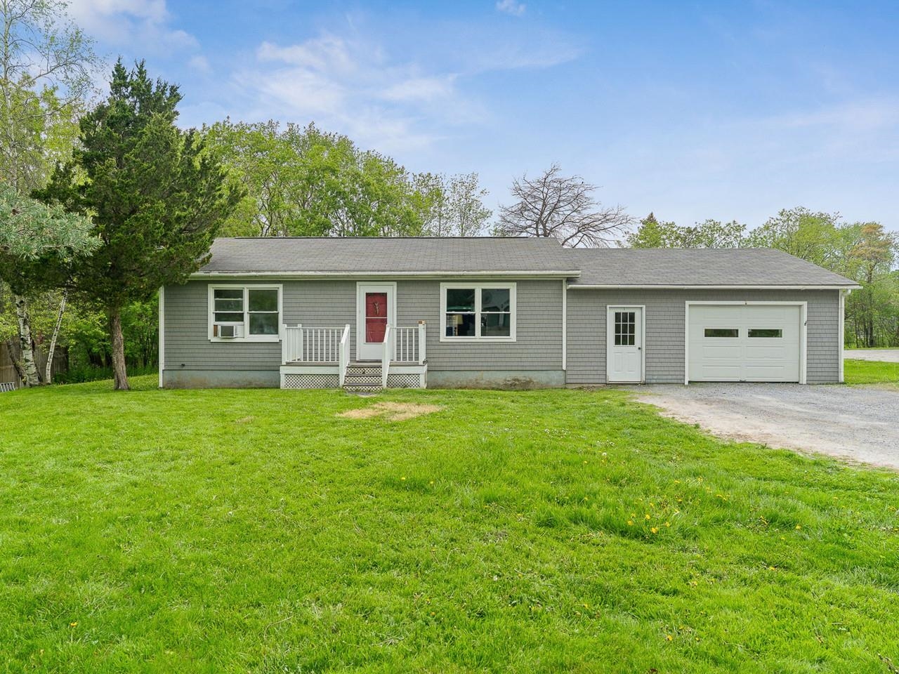19 Brookside Drive