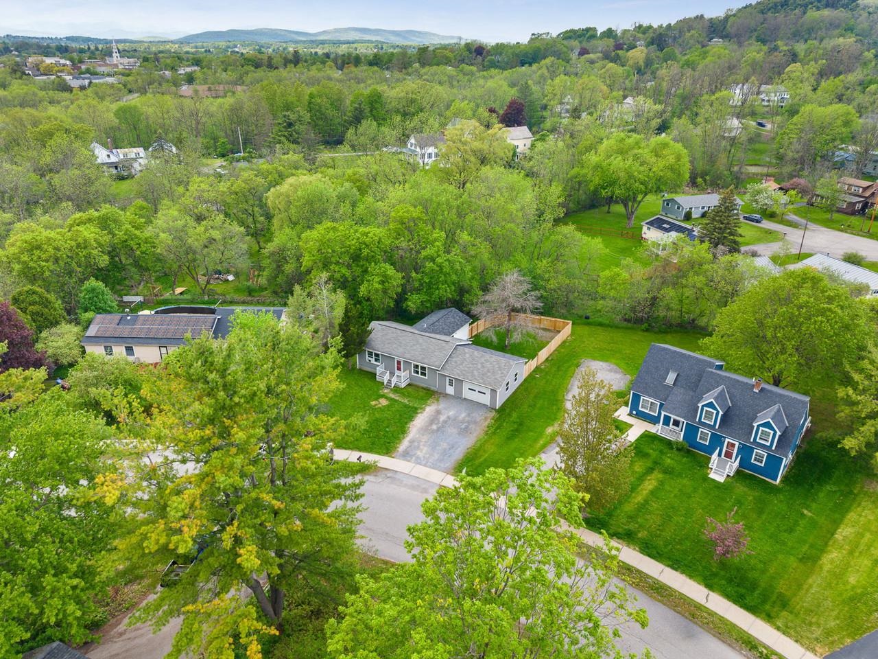 19 Brookside Drive