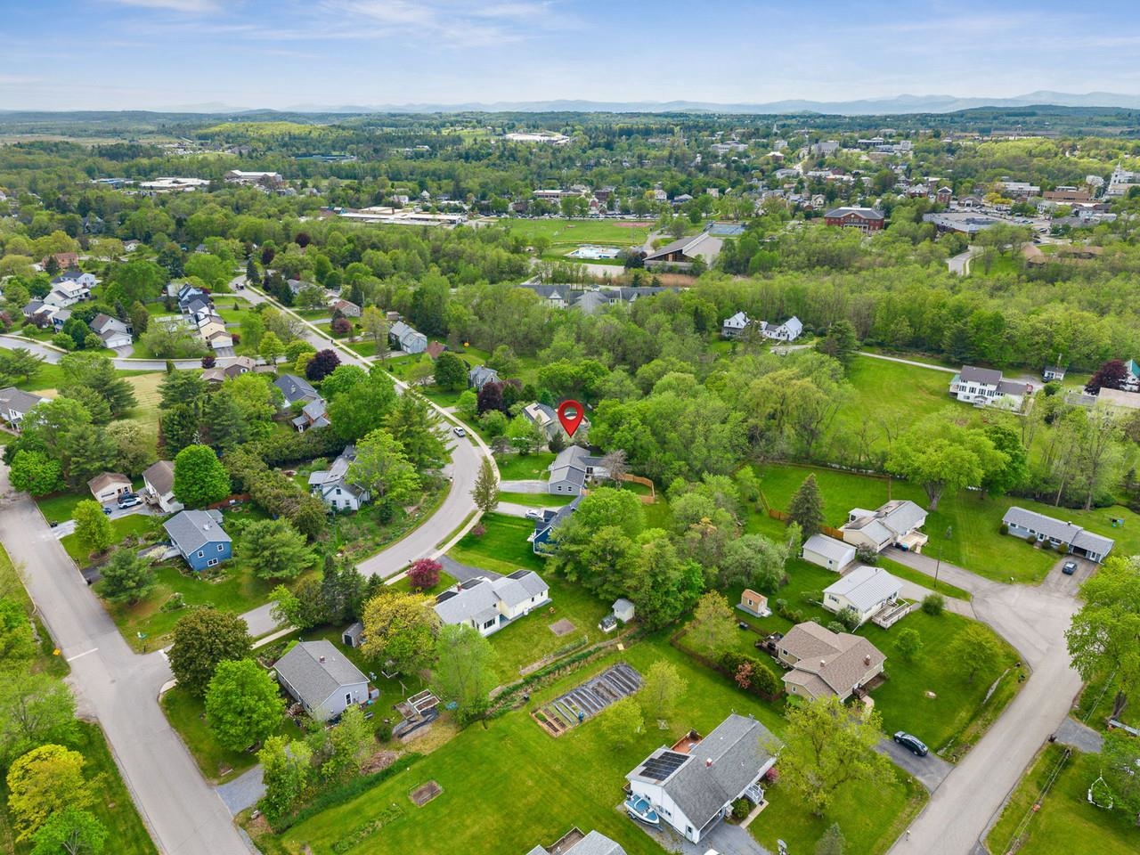 19 Brookside Drive