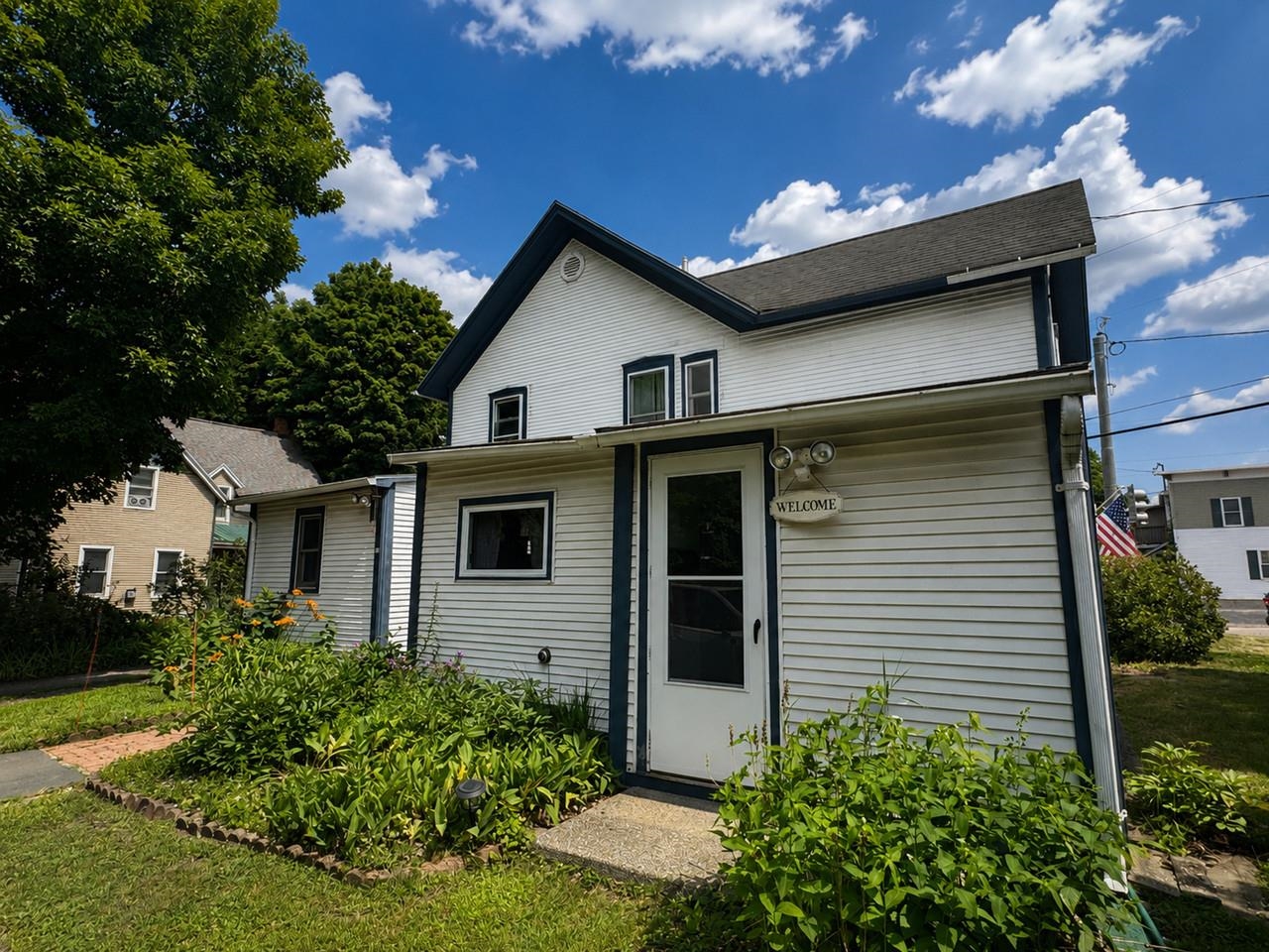 Separate Apartment Entry