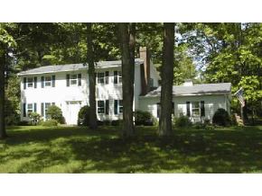 19 Heatherbush Drive