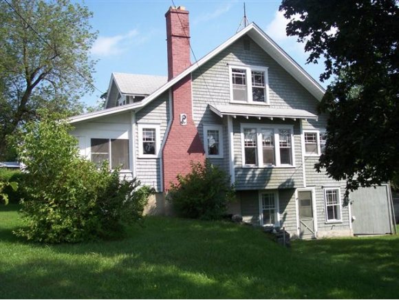 19 Main ST