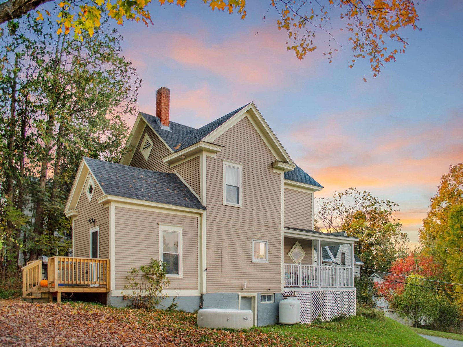 19 Orchard Street Newport, VT