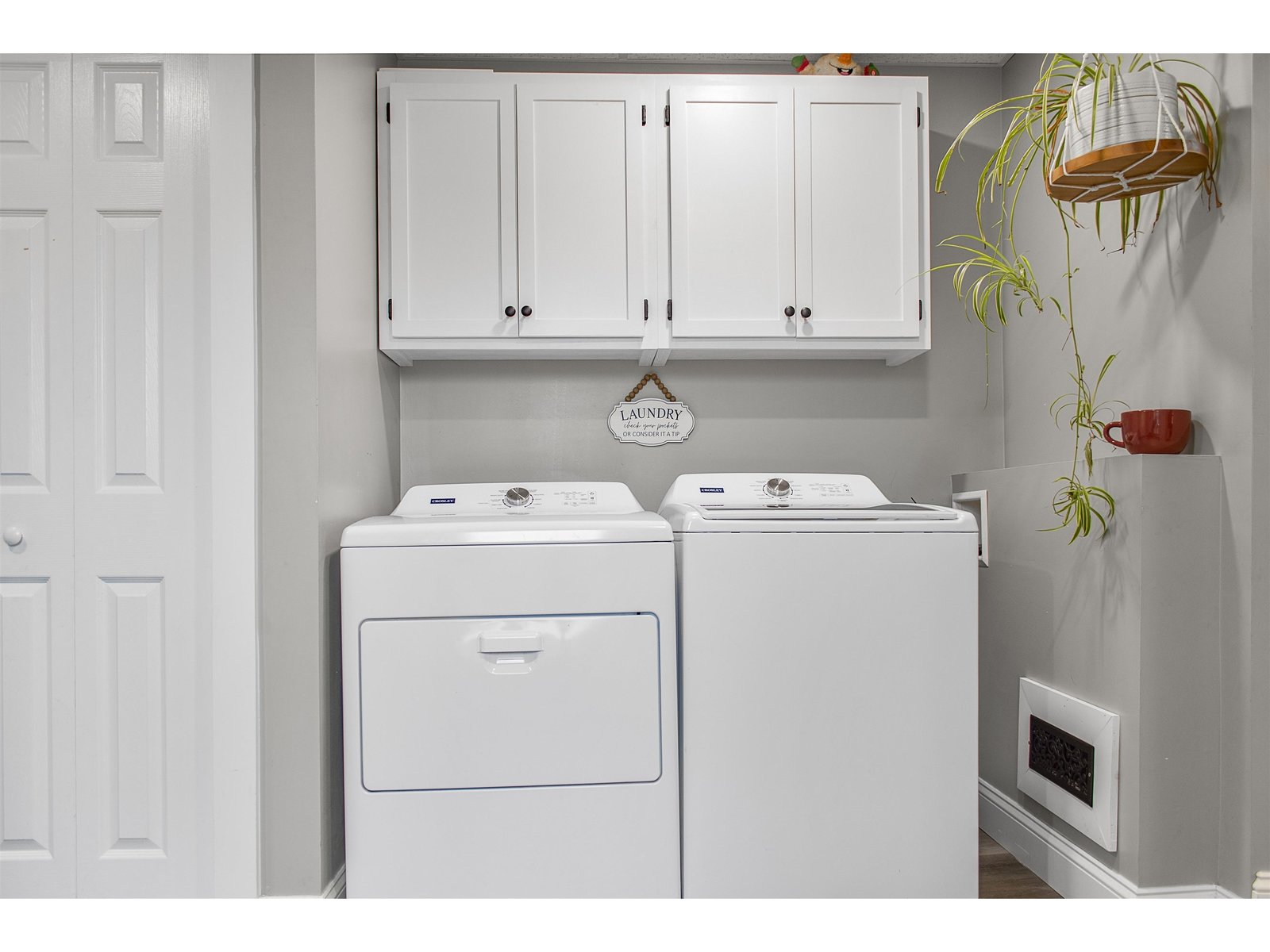 Laundry (1st Floor)