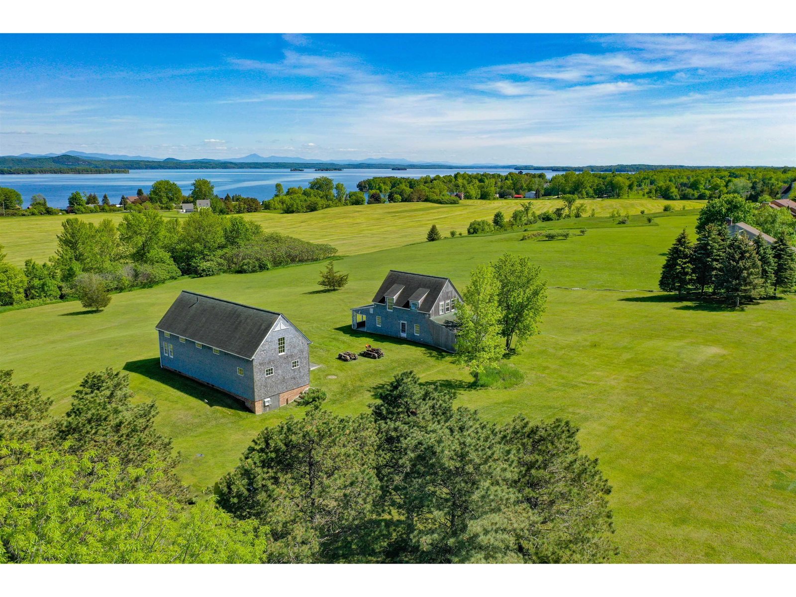 19 Pearl Bay Lane