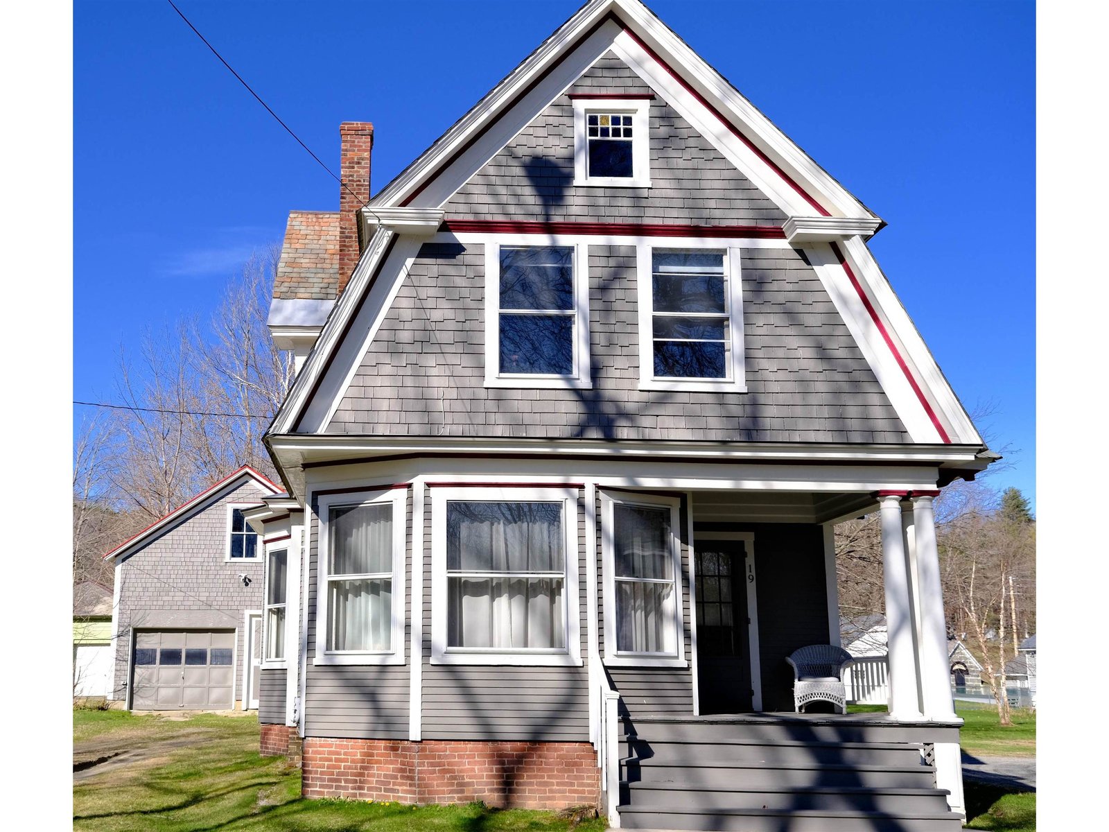 19 Prospect Street, Ludlow