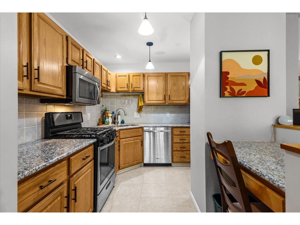 19 Saxon Hollow Drive, Unit G2