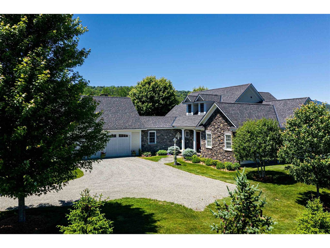 19 Smith Falls Lane