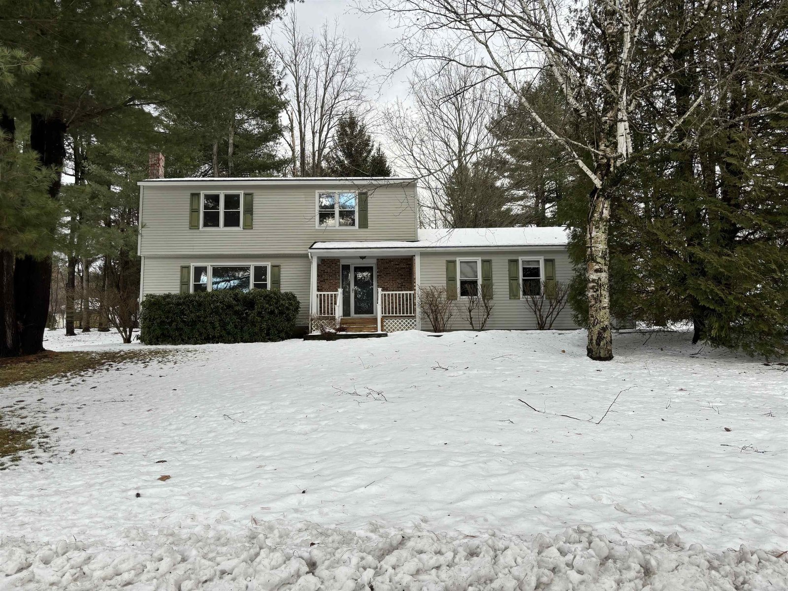 19 Summit Circle
