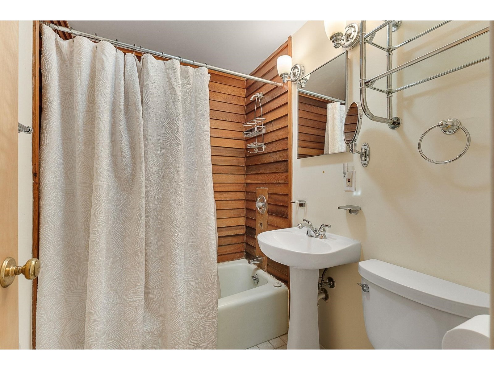 19 Timberline Drive, Unit 9