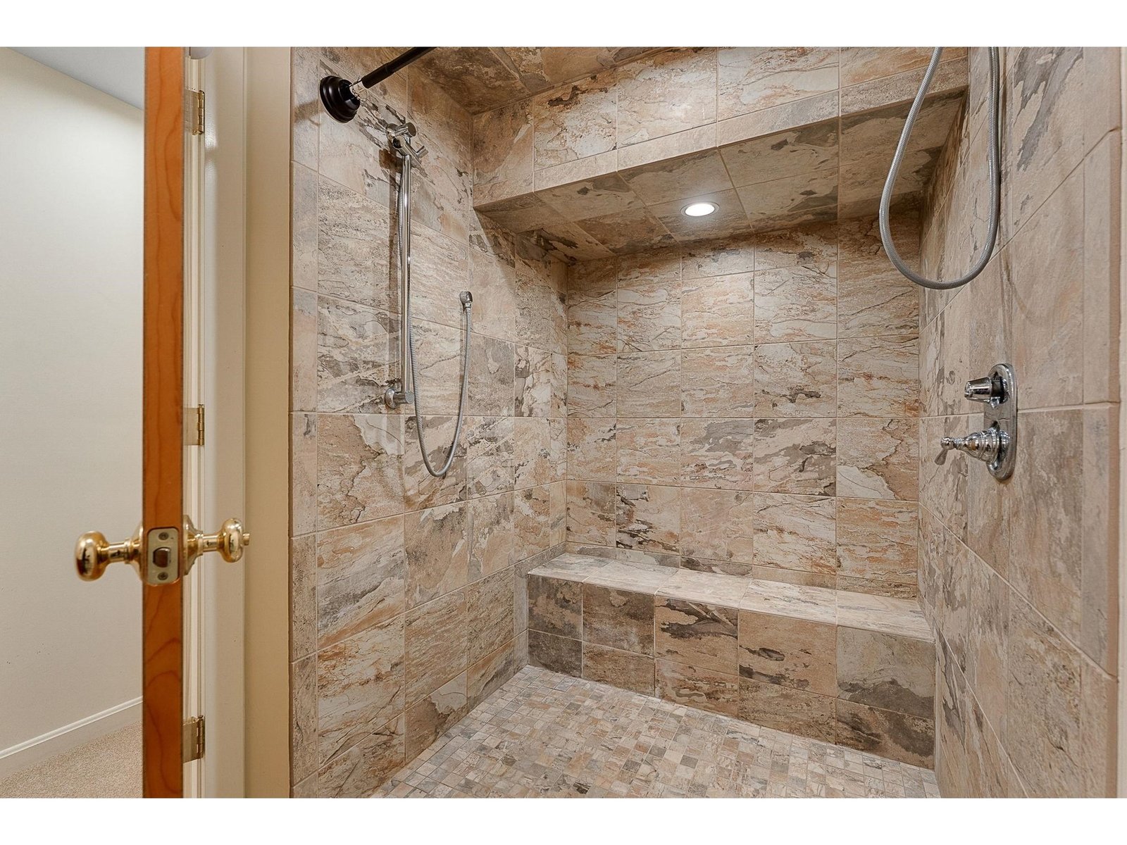 19 Timberline Drive, Unit 9