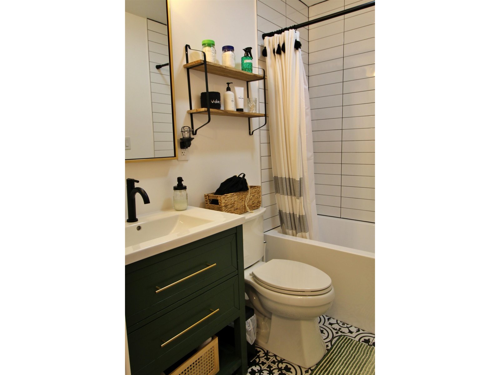 19 Village Lane, Unit 322