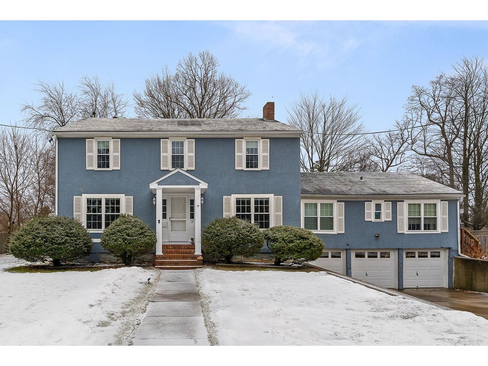 19 Woodlawn Road