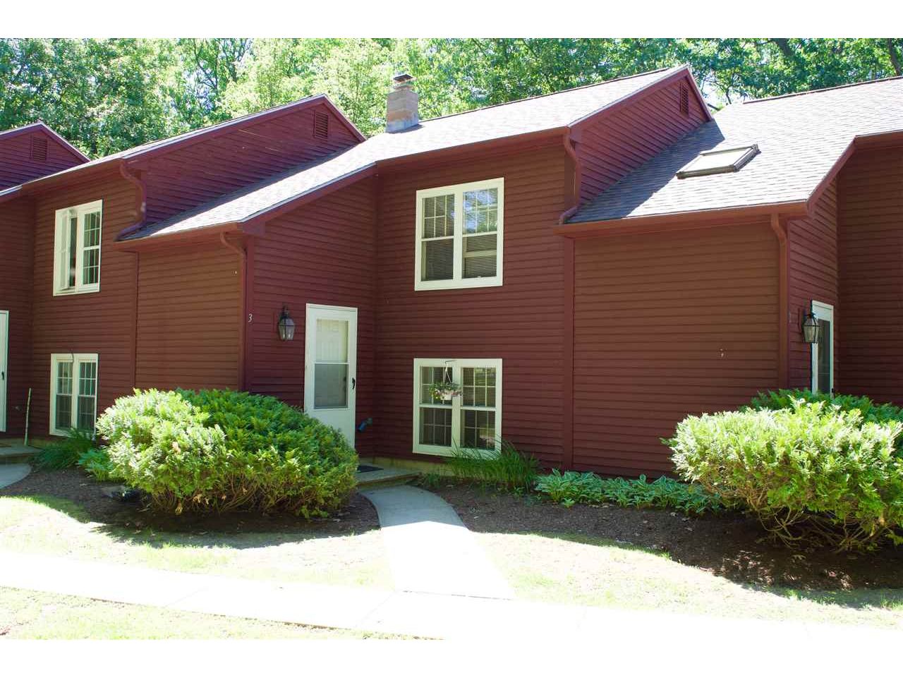190 Oak Circle, Unit 3