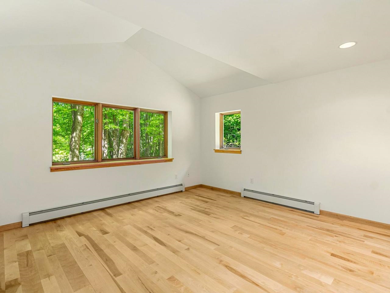 1st floor primary suite