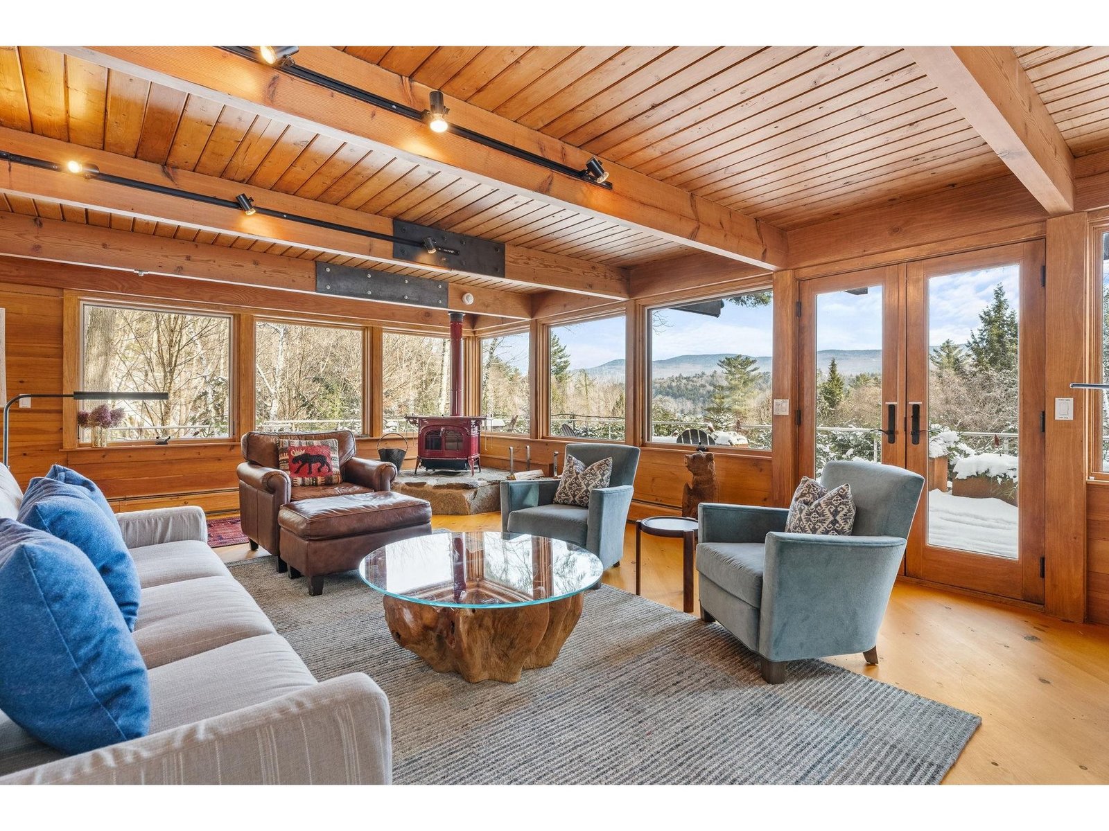 190 Upper Pines Road
