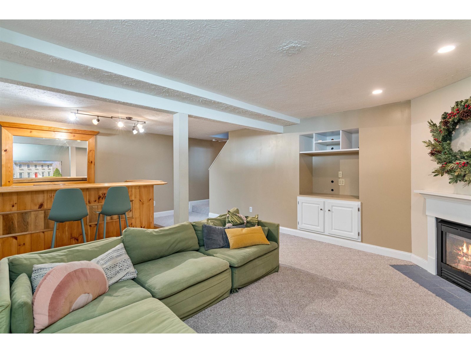 190 Village Drive