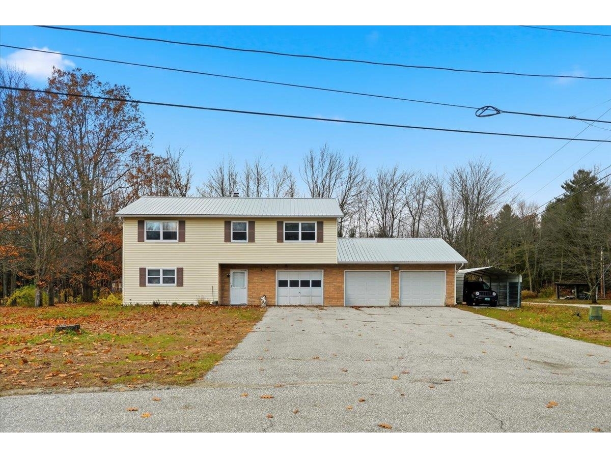 192 Charles Circle